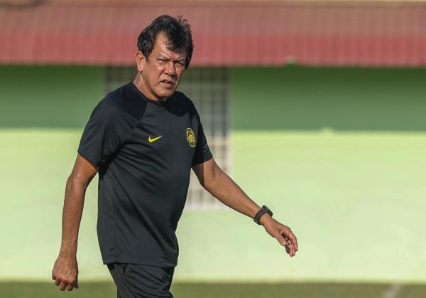 Harimau Muda need to be wary of Vietnam, says coach Elavarasan